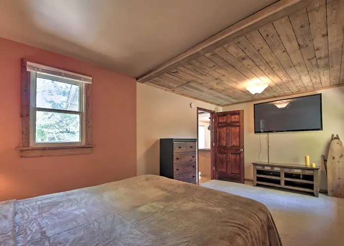 Pet-friendly With Fire Pit - 3 Mi To Siu! Carbondale