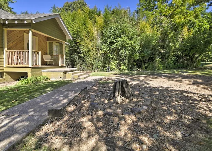 Holiday home Pet-friendly With Fire Pit - 3 Mi To Siu!